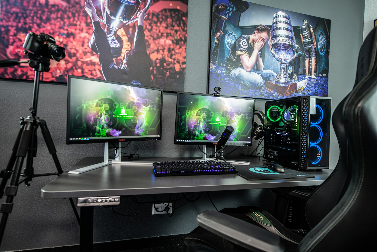 Render workstation at RenderMind Vancouver concept studio